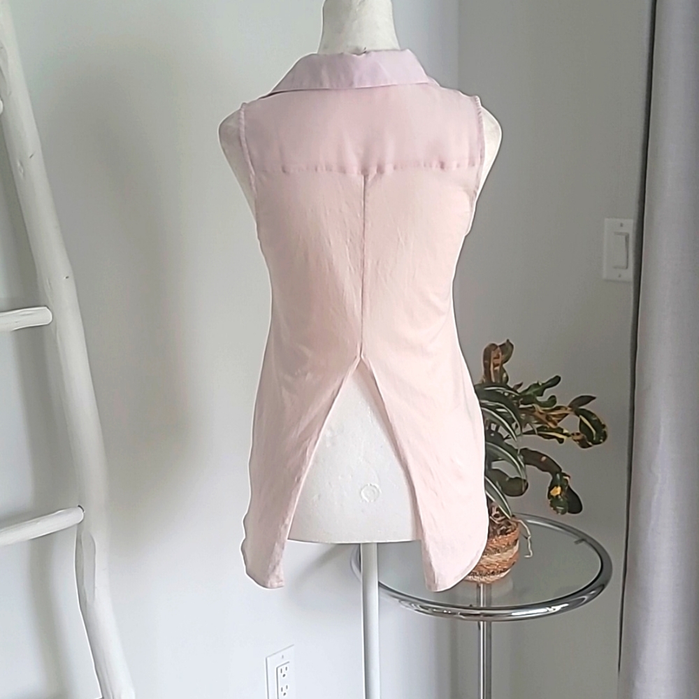 BCBGeneration Button Down Top - Picture 2 of 7